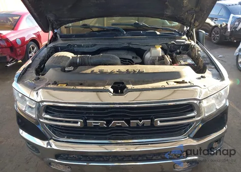 2021 Ram 1500 Big Horn 4X2 5'7 Box из США, поврежденный, VIN 1C6RREFT4MN609846